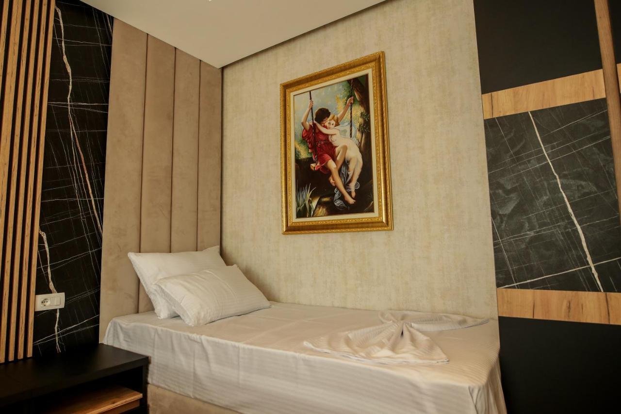 Rozafa Blu Hotel Shëngjin Esterno foto