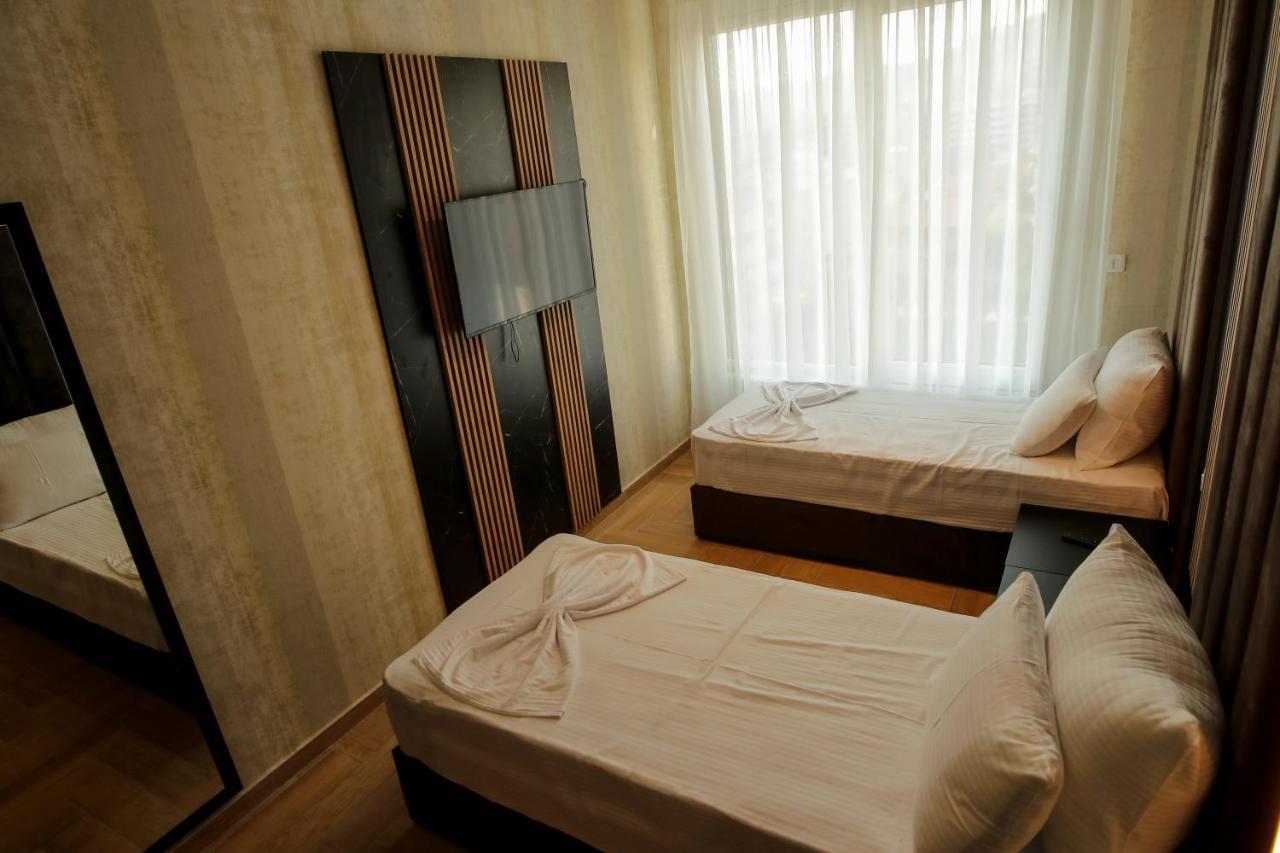 Rozafa Blu Hotel Shëngjin Esterno foto