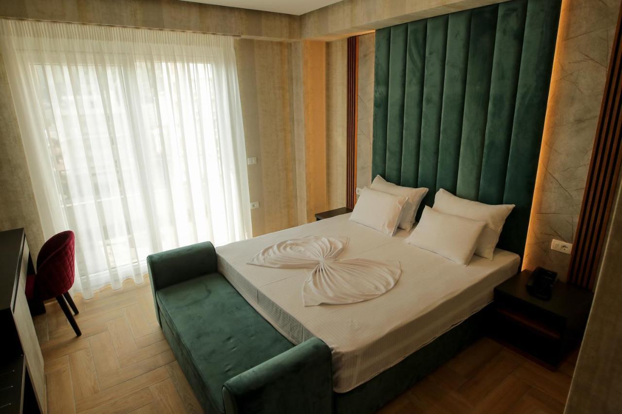 Rozafa Blu Hotel Shëngjin Esterno foto