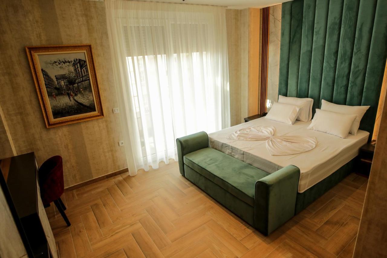 Rozafa Blu Hotel Shëngjin Esterno foto