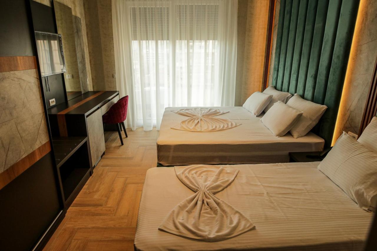 Rozafa Blu Hotel Shëngjin Esterno foto