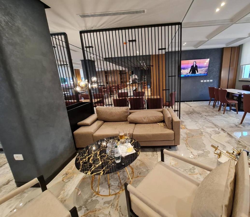 Rozafa Blu Hotel Shëngjin Esterno foto