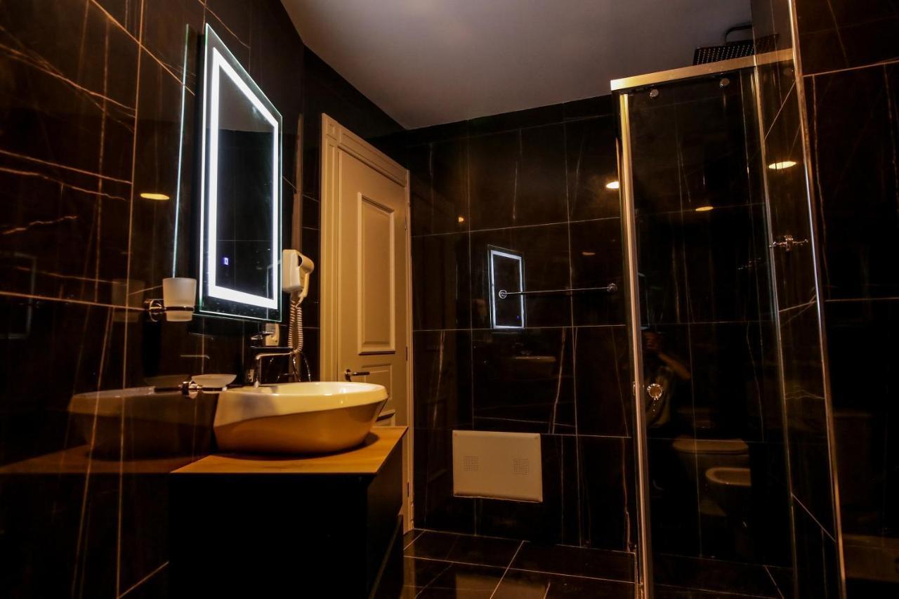 Rozafa Blu Hotel Shëngjin Esterno foto